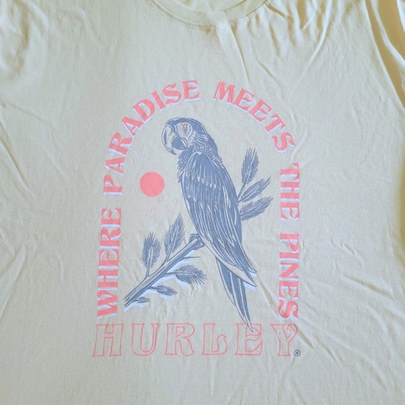 Hurley🌊 "Where Paradise🏝 Meets The Pines🌲 Graphic Tee👕 - NWT - Picture 3 of 11